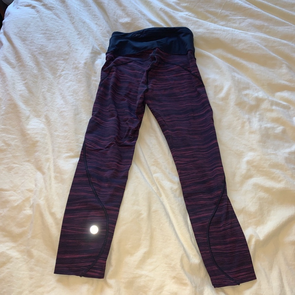 Lululemon runninng crops